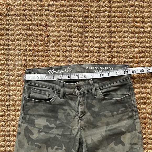 Camo Madewell skinny ankle Jean. Size 25. - Picture 5 of 6